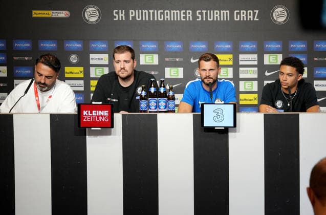 SOCCER - UEFA CL, Sturm vs Fenerbahce GRAZ,AUSTRIA,10.AUG.26 - SOCCER - UEFA Champions League, qualification, Sturm Graz vs Fenerbahce Istanbul, preview, press conference, PK, Pressekonferenz Sturm. Image shows Stwefan Haller, head coach Fabio Ingolitsch and Jakob Peter Hoedl (Sturm).  GEPAxpictures xMichaelxRiedler