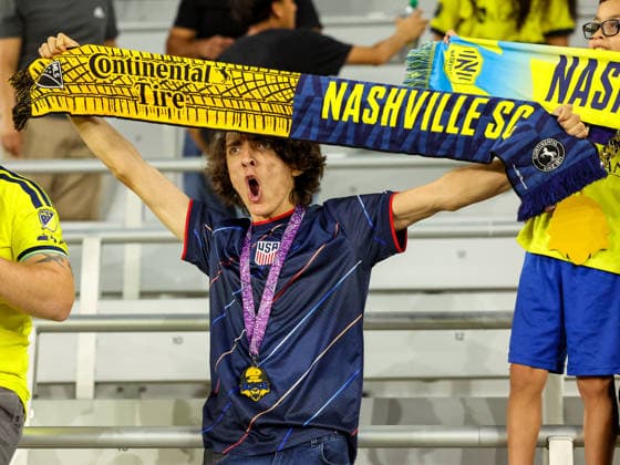 Leagues Cup 2026: Atletico De San Luis Vs Nashville SC AUG 09 August 9, 2026: A fan holds up a team branded scarf while celebrating Nashville winning a Leagues Cup match between Atletico de San Luis and Nashville SC at Geodis Park in Nashville, TN. Stephen Furst CSM (Credit Image: Â Stephen Furst Cal Media) Nashville Tn United States of America EDITORIAL USE ONLY Copyright: xx ZUMA-20260809_zma_c04_213.jpg StephenxFurstx csmphotothree510541