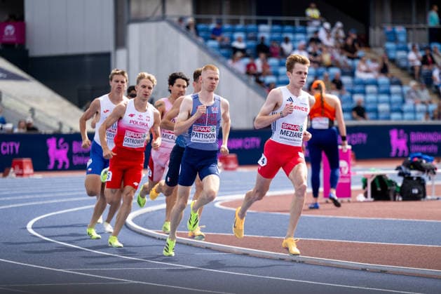 10.08.2026, GBR, Leichtathletik, Europameisterschaft 2026, Morgensession Tag 1, Birmingham Ben Pattison ( Großbritannien ), Yanis Meziane ( Frankreich ), 800 Meter Herren, Vorlauf Birmingham Alexander Stadium England Großbritannien Copyright: xNordphoto Memmlerx