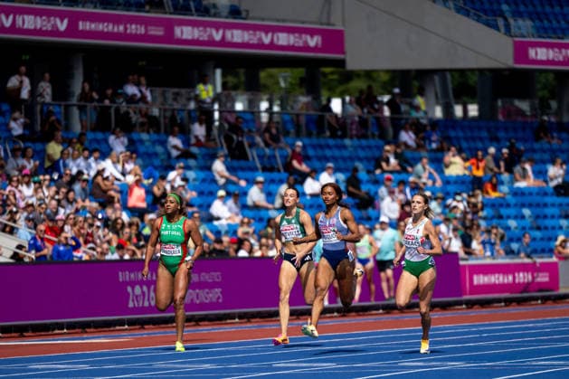 10.08.2026, GBR, Leichtathletik, Europameisterschaft 2026, Morgensession Tag 1, Birmingham Arialis Gandulla ( Portugal ), Ciara Neville ( Irland ), Imani Lansiquot ( Großbritannien ), Boglarka Takacs ( Ungarn ) im Ziel, 100 Meter Sprint Damen, Vorlauf Birmingham Alexander Stadium England Großbritannien Copyright: xNordphoto Memmlerx