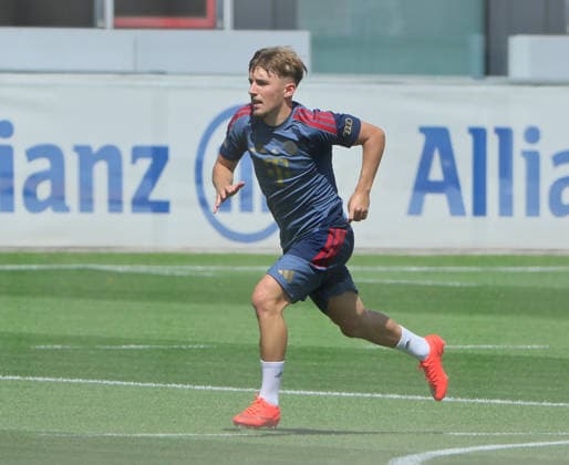 10.08.2026, FC Bayern Training , Saebenerstrasse Muenchen, Fussball, im Bild: Lennart Karl (FC Bayern Muenchen)