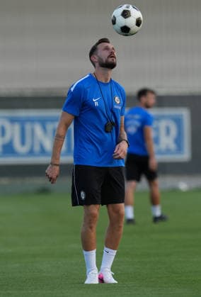 SOCCER - UEFA CL, Sturm vs Fenerbahce GRAZ,AUSTRIA,10.AUG.26 - SOCCER - UEFA Champions League, qualification, Sturm Graz vs Fenerbahce Istanbul, preview, training Sturm. Image shows head coach Fabio Ingolitsch (Sturm).  GEPAxpictures xMichaelxRiedler