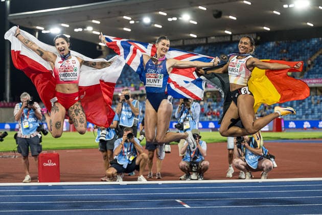 260810 Ewa Swoboda of Poland, Amy Hunt of Great Britain and Delphine Nkansa of Belgium celebrate after women™s 100 meter in during day 1 of the 2026 European Athletics Championships on August 10, 2026 in Birmingham. Photo: Mathias Bergeld BILDBYRAN kod MB MT1064 friidrott athletics friidrett friidrotts-em em friidretts-em 2026 european athletics championships 1 bbeng jubel Copyright: MATHIASxBERGELD BB260810MB138