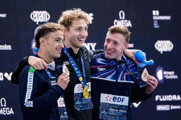 260810 Alberto Razzetti of Italy, Ilia Borodin of Neutral Athletes B (Russia) and Max Litchfield of Great Britain with their medals on the podium after men™s 400 meters individual medley swimming final during day eleven of the 2026 European Aquatics Championships on August 10, 2026 in Saint-Denis. Photo: Joel Marklund BILDBYRAN kod JM JM0838 bbeng simning swimming svomming 2026 european aquatics championships em Ryssland Russia Copyright: JOELxMARKLUND BB260810JM181