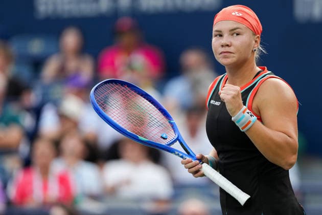 National Bank Open 2026 - Day 10 TORONTO, CANADA - AUGUST 10 : Diana Shnaider gestures after scoring a point against Iga Swiatek of Poland in quarter-finals round match during day 10 of WTA, Tennis Damen 1000 National Bank Open in Toronto, Ontario, Canada on August 10, 2026. Mert Alper Dervis Anadolu Ontario Canada. Editorial use only. Please get in touch for any other usage.  Copyright: x2026xAnadoluxMertxAlperxDervisx