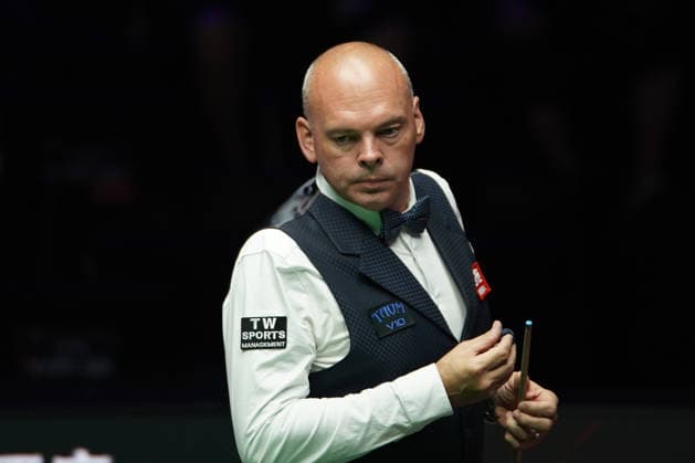 TAIYUAN, CHINA - AUGUST 11: Stuart Bingham of England chalks the cue in the first round match against John Higgins of Scotland on day 4 of the 2026 World Snooker Tour China Open at Taiyuan Binhe Sports Center on August 11, 2026 in Taiyuan, Shanxi Province of China.  Copyright: xTaixChengzhex 111659329889