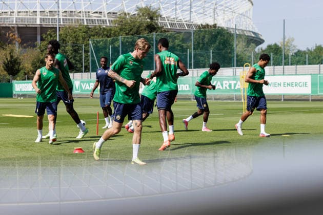 SOCCER - UEFA ECL, Rapid vs Paide VIENNA,AUSTRIA,11.AUG.26 - SOCCER - UEFA Conference League, qualification, SK Rapid Wien vs Paide Linnameeskond, preview, training Rapid. Image shows the team of Rapid.  GEPAxpictures xArminxRauthner