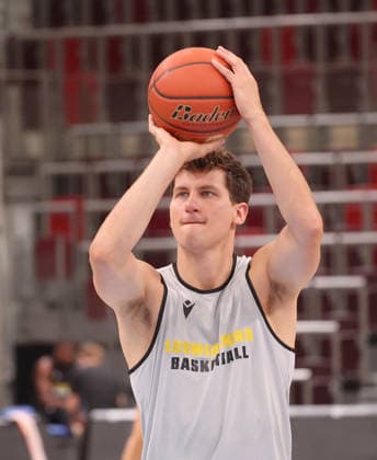 Ludwigsburg , Basketball Training MHP Riesen Ludwigsburg , Patrick Cartier