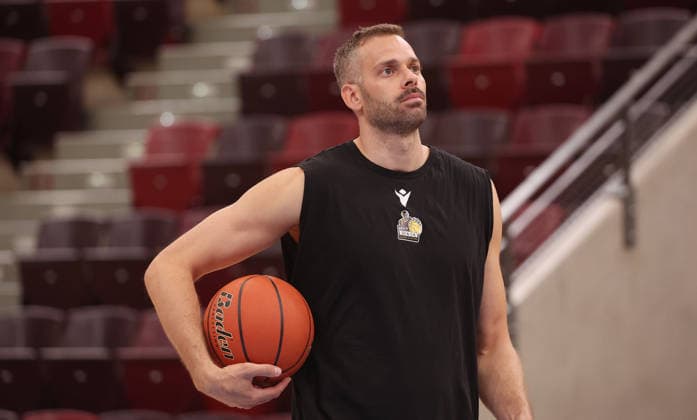 Ludwigsburg , Basketball Training MHP Riesen Ludwigsburg , Jonas Wohlfarth-Bottermann