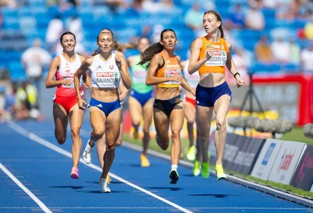 BIRMINGHAM - Femke Broeders-Bol in action in the 800 meters qualification during the second day of the European Athletics Championships. IRIS VAN DEN BROEK ANP xVIxANPxSportx xxANPxIVx 565263120 originalFilename: 565263120