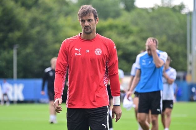 11.08.2026, Fußball, Herren, 2.BL, Saison 2026 2027, Training Holstein Kiel Torwart Marcel Engelhardt Kiel, Projensdorf Projensdorf, Trainigsplatz Schleswig-Holstein Deutschland