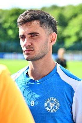 11.08.2026, Fußball, Herren, 2.BL, Saison 2026 2027, Training Holstein Kiel Guillermo Balzi Portrait Kiel, Projensdorf Projensdorf, Trainigsplatz Schleswig-Holstein Deutschland
