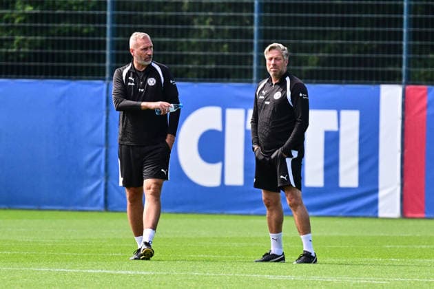 11.08.2026, Fußball, Herren, 2.BL, Saison 2026 2027, Training Holstein Kiel Trainer Tim Walter mit Co-Trainer Michael Wimmer (re.) Kiel, Projensdorf Projensdorf, Trainigsplatz Schleswig-Holstein Deutschland