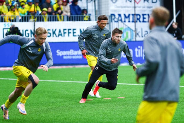 Soccer, Champions League 2025 2026 Bodo Glimt Union Saint Gilloise Bodo 20260811 Fredrik Andre Bjorkan warms up for the Champions League qualifying match between Bodo Glimt and Union Saint Gilloise at Aspmyra Stadium Photo: Mats Torbergsen, NTB Bodo, Norway EDITORIAL USE ONLY RESTRICTED USE FOR BETTING COMPANIES  Copyright: xMatsxTorbergsenx xNTBx