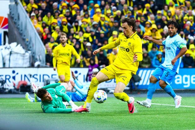Soccer, Champions League 2025–2026 Bodo Glimt Union Saint Gilloise Bodo 20260811 Andreas Klausen Helmersen during the Champions League qualifying match between Bodo Glimt and Union Saint Gilloise at Aspmyra Stadium Photo: Mats Torbergsen, NTB, Bodo, Norway EDEDITORIAL USE ONLY; RESTRICTED USE FOR BETTING COMPANIES  Copyright: xMatsxTorbergsenx xNTBx