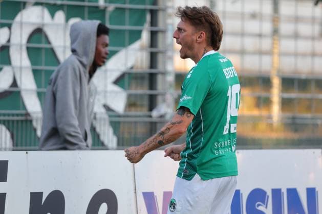11.08.26, GER, Regionalliga Nord, Fussball, 1. Spieltag, Saison 2026 2027, Dietmar-Scholze-Stadion an der Lohmuehle, VfB Lübeck vs VfB Oldenburg Torjubel Jubel. Torschütze Torschuetze Fabian Istefo (VfB Luebeck 19) jubelt ueber das Tor zum 1:1 Foto nordphoto GmbH Tauchnitz Luebeck Dietmar-Scholze-Stadion an der Lohmuehle SH Germany Copyright: xnordphotoxGmbHx xTauchnitzx