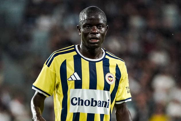 Fussball: Österreich: UEFA Champions League Qualifikation 2026 2027 - 3. Runde, 11.08.2026 - SK Sturm Graz (Österreich) vs. Fenerbahce Istanbul (Türkei) - Merkur Arena (Graz, Österreich); N Golo Kante (Fenerbahce SK) Copyright: xLUKAxKOLANOVICx