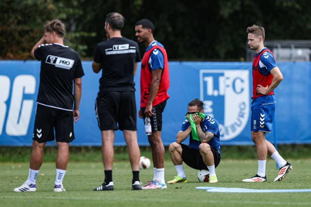 Baris Atik (1. FC Magdeburg,23) und Paul Jaeckel (1. FC Magdeburg,6) - 2. Fußball Bundesliga Saison 2026-2027 1. FC Magdeburg Training an der Avnet Arena in Magdeburg - Fußball,Mann,Männer,Deutschland,11.08.2026