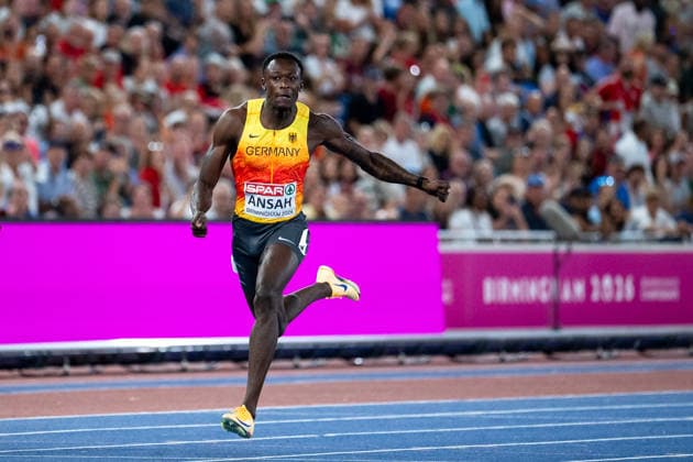 11.08.2026, GBR, Leichtathletik, Europameisterschaft 2026, Abendsession Tag 2, Birmingham Owen Ansah ( Deutschland ) im Ziel auf Platz 3 Bronze Medaille, 100 Meter Sprint Herren, Finale Birmingham Alexander Stadium England Großbritannien Copyright: xNordphoto Memmlerx