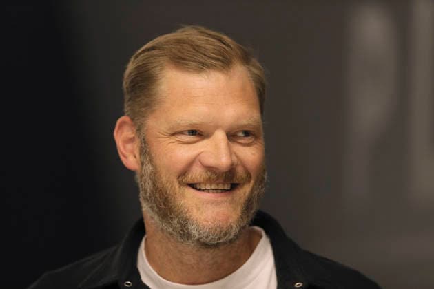 Foto : HSV Handball Geschäftsfüher - Johannes Jogi Bitter - im Gespräch Saisonauftakt Handball Bundesliga , Pressekonferenz der Nordvereine in Kiel am Di. 11.08.26