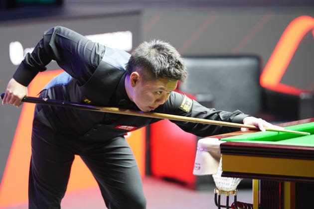 TAIYUAN, CHINA - AUGUST 12: Zhou Yuelong of China plays a shot in the second round match against Liu Hongyu of China on day 5 of the 2026 World Snooker Tour China Open at Taiyuan Binhe Sports Center on August 12, 2026 in Taiyuan, Shanxi Province of China.  Copyright: xTaixChengzhex 111659519976