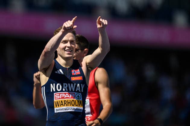 260812 Karsten Warholm of Norway celebrates after competing in men s heptathlon 400 meter hurdles semi final during day 3 of the 2026 European Athletics Championships on August 12, 2026 in Birmingham. Photo: Maxim Thore BILDBYRAN kod MT MT1066 friidrott athletics friidrett friidrotts-em em friidretts-em 2026 european athletics championships 3 bbeng norge norway hurdles hekk häck jubel Copyright: MAXIMxTHORE BB260812MT089