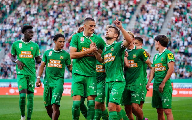 SOCCER - UEFA ECL, Rapid vs Paide VIENNA,AUSTRIA,12.AUG.26 - SOCCER - UEFA Conference League, qualification, SK Rapid Wien vs Paide Linnameeskond. Image shows the rejoicing of Rapid.  GEPAxpictures xEdgarxEisner