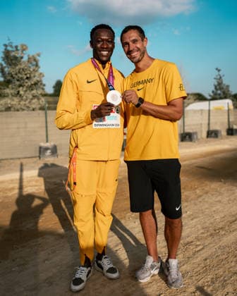 Owen Ansah (Hamburger SV, 100m Maenner), Trainer Sebastian Beyer,GBR, Leichtathletik, Athletics, European Athletics Championships 2026, Leichtathletik Europameisterschaft 2026, Birmingham 2026, 09.08.2026, GBR, Leichtathletik, Athletics, European Athletics Championships 2026, Leichtathletik Europameisterschaft 2026, Birmingham 2026, 09.08.2026 Birmingham Copyright: xStefanxMayerx EP_SMR
