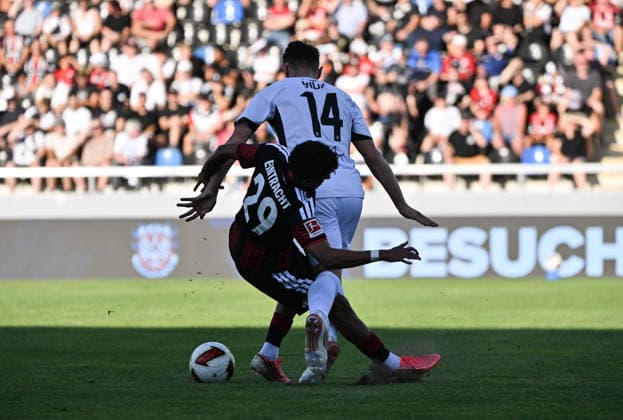 12.08.2026, xjhx, Fussball Testspiel, FSV Frankfurt - Eintracht Frankfurt v.l. Ayoube Amaimouni-Echghouyab (Eintracht Frankfurt), Amar Suljic (FSV Frankfurt) Frankfurt am Main