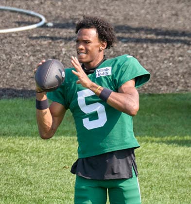 New York Jets wide receiver Garrett Wilson (5) participate during a joint practice with the Tampa Bay Buccaneers during training camp at the Atlantic Health Jets Training Center, Florham Park, New Jersey. CSM NFL, American Football Herren, USA 2026: NY Jets Training Camp AUG 12  - ZUMAc04_ 20260812_zma_c04_002 Copyright: xDuncanxWilliamsx