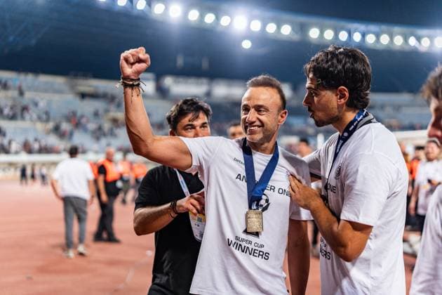 Superbet Supercup Greece, AEK Athen vs. OFI Kreta am 12.08.2026 im Pankritio Stadion in Heraklion Christos Kontis feiert den Supercup Sieg Copyright: xBahhoxKarax