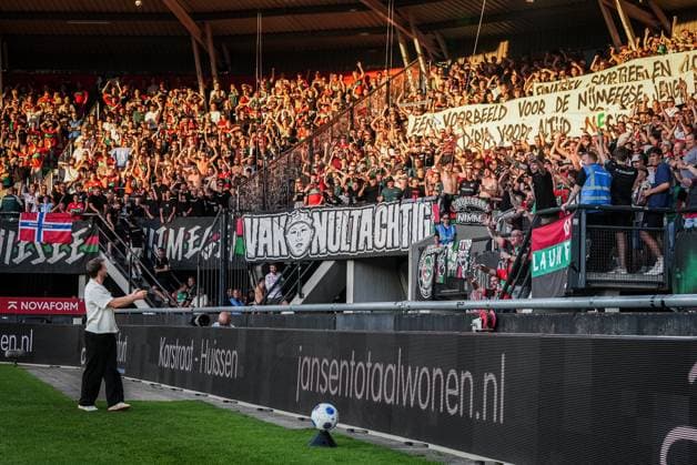 NIJMEGEN , 08-07-2026 , Stadium De Goffert , season 2026 2027 , Third qualifying round UEFA Champions League 2nd leg football , match between NEC Nijmegen and Olympiacos , picture shows Farewell for Dirk Prober NEC - Olympiacos  x205660683x Copyright: