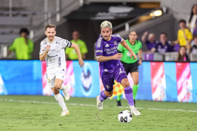 August 12, 2026, Orlando, Florida, USA: Orlando City SC forward ANTOINE GRIEZMANN (7) dribbles the ball during a match against Atlo tico San Luis. Orlando City SC hosted Athletico San Luis in a Leagues Cup match at Inter.Co Stadium in Orlando, FL. Orlando USA - ZUMAm299 20260812_znp_m299_010 Copyright: xTaylorxMcFeex