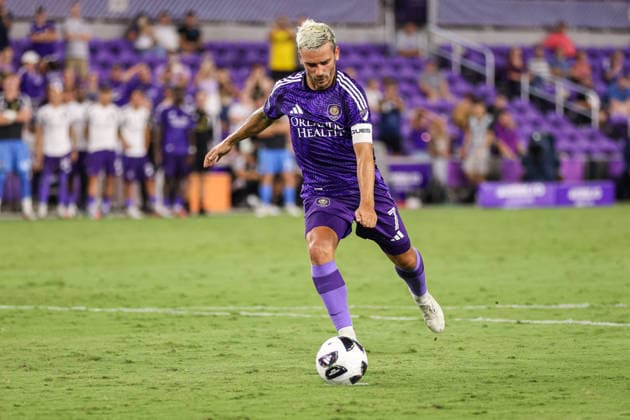 August 12, 2026, Orlando, Florida, USA: Orlando City SC forward ANTOINE GRIEZMANN (7) penalty kick during a match against Atlo tico San Luis. Orlando City SC hosted Athletico San Luis in a Leagues Cup match at Inter.Co Stadium in Orlando, FL. Orlando USA - ZUMAm299 20260812_znp_m299_012 Copyright: xTaylorxMcFeex