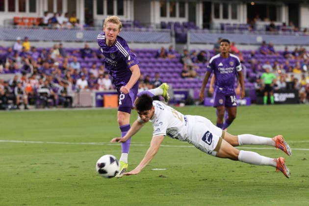 August 12, 2026, Orlando, Florida, USA: Orlando City SC midfielder COLIN GUSKE (25) clears the ball during a match against Atlo tico San Luis. Orlando City SC hosted Athletico San Luis in a Leagues Cup match at Inter.Co Stadium in Orlando, FL. Orlando USA - ZUMAm299 20260812_znp_m299_035 Copyright: xTaylorxMcFeex