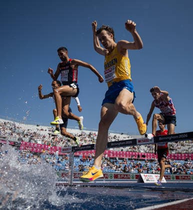 260813 Jacob Boutera of Norway and Leo Magnusson of Sweden compete in men s 3000 meter steeplechase qualification during day 4 of the 2026 European Athletics Championships on August 13, 2026 in Birmingham. Photo: Maxim ThorÃ BILDBYRAN kod MT MT1068 friidrott athletics friidrett friidrotts-em em friidretts-em 2026 european athletics championships 4 bbeng sverige norge Copyright: MAXIMxTHORE BB260813MT013