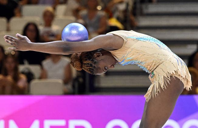13.08.2026, xhbx, Rhythmische Sportgymnastik Weltmeisterschaft 2026, v.l. Emilia Ekandjo (Namibia) Ball (DFL DFB REGULATIONS PROHIBIT ANY USE OF PHOTOGRAPHS as IMAGE SEQUENCES and or QUASI-VIDEO) Frankfurt am Main
