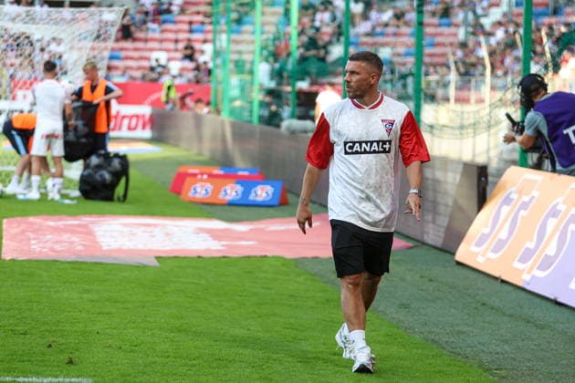 13.08.2026, Zabrze Liga Europy UEFA sezon 2026 27 runda III kwalifikacji, Gornik Zabrze - Ferencvaros Budapeszt - UEFA Europa League football Match season 2026 27 round III qualification Gornik Zabrze - Ferencvaros Budapest Nz. Lukas Podolski Fot. Michal Chwieduk Arena Akcji NEWSPIX.PL --- newspix.pl