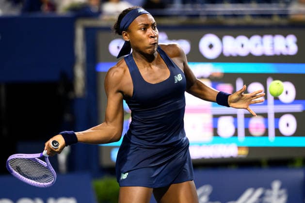 August 13, 2026, Toronto, Ontario, Canada: COCO GAUFF of the United States returns the ball during her semifinal match against Elena Rybakina of Kazakhstan at the National Bank Open, part of the Hologic WTA, Tennis Damen Tour at Sobeys Stadium. Toronto Canada - ZUMAr228 20260813_znp_r228_009 Copyright: xVasiliyxRyabykhx