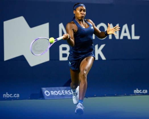 August 12, 2026, Toronto, Ontario, Canada: COCO GAUFF of the United States returns the ball during her semifinal match against Elena Rybakina of Kazakhstan at the National Bank Open, part of the Hologic WTA, Tennis Damen Tour at Sobeys Stadium. Toronto Canada - ZUMAr228 20260812_znp_r228_056 Copyright: xVasiliyxRyabykhx