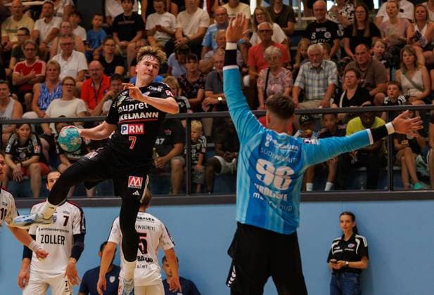 13.08.2026 - Handball - Saison 2026 2027 - Testspiel - Freundschaftsspiel : HC Erlangen HCE - SG BBM Bietigheim - DaMa - xdaxmax - Yannik Bialowas (7, HC Erlangen HCE ) Jan Hrdlicka (96, SG BBM Bietigheim )