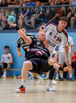 13.08.2026 - Handball - Saison 2026 2027 - Testspiel - Freundschaftsspiel : HC Erlangen HCE - SG BBM Bietigheim - DaMa - xdaxmax - Sebastian Firnhaber (18, HC Erlangen HCE ) Maxim Orlov (24, SG BBM Bietigheim )