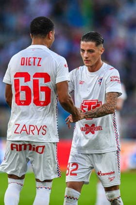 2026.08.13 Zabrze Pilka nozna Liga Europy UEFA Eliminacje 3 Rudna Kwalifikacji Ligi Europy Sezon 2026 2027 Gornik Zabrze - Ferencvaros N z Maximilian Dietz, Kacper Urbanski, radosc, radosc po golu, radosc po bramce Foto Marcin Bulanda PressFocus 2026.08.13 Zabrze Football UEFA European League Qualifying Third Round Season 2026 2027 Gornik Zabrze - Ferencvaros Maximilian Dietz, Kacper Urbanski, radosc, radosc po golu, radosc po bramce Credit: Marcin Bulanda PressFocus NEWSPIX.PL --- newspix.pl