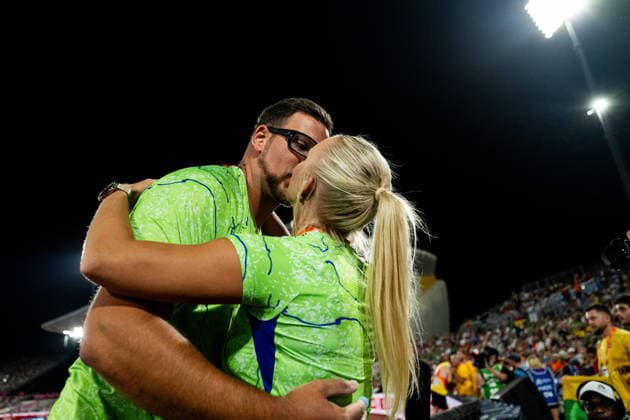 260813 Kristjan Ceh of Slovenia celebrates together with his wife after the men s discus throw final during day 4 of the 2026 European Athletics Championships on August 13, 2026 in Birmingham. Photo: Mathias Bergeld BILDBYRAN kod MB MT1068 friidrott athletics friidrett friidrotts-em em friidretts-em 2026 european athletics championships 4 bbeng Copyright: MATHIASxBERGELD BB260813MB160