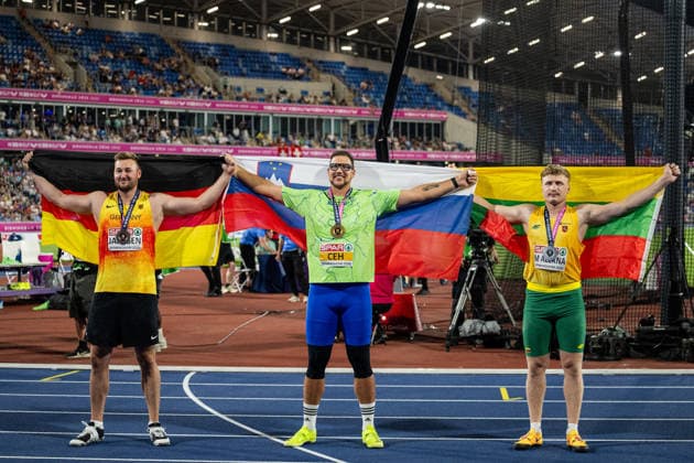 260813 Henrik Janssen of Germany, Kristjan Ceh of Slovenia and Mykolas Alekna of Lithuania celebrates after men s discus throw final during day 4 of the 2026 European Athletics Championships on August 13, 2026 in Birmingham. Photo: Mathias Bergeld BILDBYRAN kod MB MT1068 friidrott athletics friidrett friidrotts-em em friidretts-em 2026 european athletics championships 4 bbeng Copyright: MATHIASxBERGELD BB260813MB162