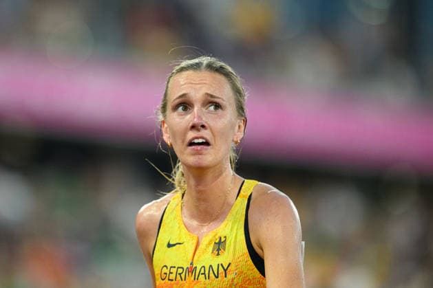 BIRMINGHAM, GREAT BRITAIN - August 13: Lea Meyer (Germany) dejected look after she finished only fourth in the 3000 metres steeplechase final during the European Athletics Championships 2026 at Alexander Stadium in Birmingham, Great Britain (Photo by Sven Beyrich Sports Press Photo) Copyright: xSvenxBeyrich SportsxPressxPhotox Sportspressphoto_SPR205723