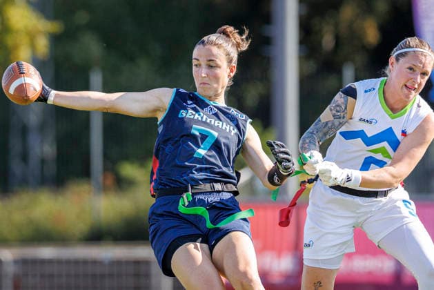 Germany (GER) vs. Slovenia (SLO), Day 2 Women at IFAF Flag Football Championships Düsseldorf 2026, 14.08.2026 Duesseldorf, Germany - Aug. 14, 2026: Kyra Fischer (GER 7) and Karin Bernik (SLO 9) during the match between Germany (GER) vs. Slovenia (SLO) on the second day of the Women IFAF Flag Football World Championships at the Bezirkssportanlage Duesseldorf Garath Copyright: xBEAUTIFULxSPORTS B.Hoffmannx