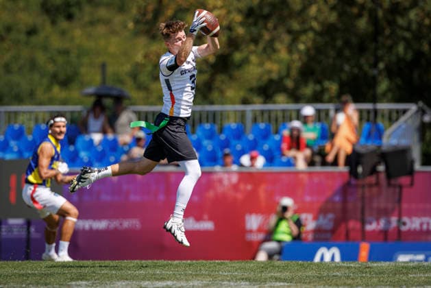Germany (GER) vs. Brazil (BRA), Day 2 Men at IFAF Flag Football Championships Düsseldorf 2026, 14.08.2026 Duesseldorf, Germany - Aug. 14, 2026: Justin Schlesinger (GER 3) during the match between Germany (GER) vs. Brazil (BRA) on the second day of the Men IFAF Flag Football World Championships at the Bezirkssportanlage Duesseldorf Garath Copyright: xBEAUTIFULxSPORTS B.Hoffmannx