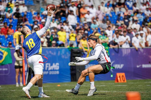 Germany (GER) vs. Brazil (BRA), Day 2 Men at IFAF Flag Football Championships Düsseldorf 2026, 14.08.2026 Duesseldorf, Germany - Aug. 14, 2026: Edson Silva de Albuquerque Melo (BRA 18) and Ramon Emanuel Seifert (GER 25)during the match between Germany (GER) vs. Brazil (BRA) on the second day of the Men IFAF Flag Football World Championships at the Bezirkssportanlage Duesseldorf Garath Copyright: xBEAUTIFULxSPORTS B.Hoffmannx