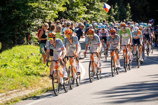Sport Bilder des Tages Cyclists of the Netcompany INEOS team are in the lead druring the second stage of the Czech Tour 2026 cycling race Mlada Boleslav - Jested, on August 14, 2026, Liberec, Czech Republic. (CTKxPhoto RadekxPetrasek) CTKPhotoP2026081405752  CTKPhotoP2026081405752